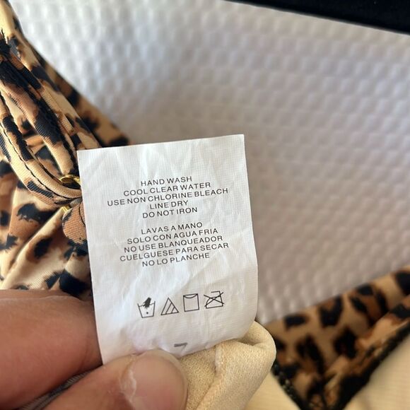 Aqua Green Leopard Print One Piece Swimsuit Size Small - Picture 5 of 12
